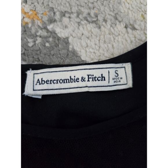 Abercrombie and Fitch Black Nordic Embroidered Dress Size Small - Picture 9 of 11